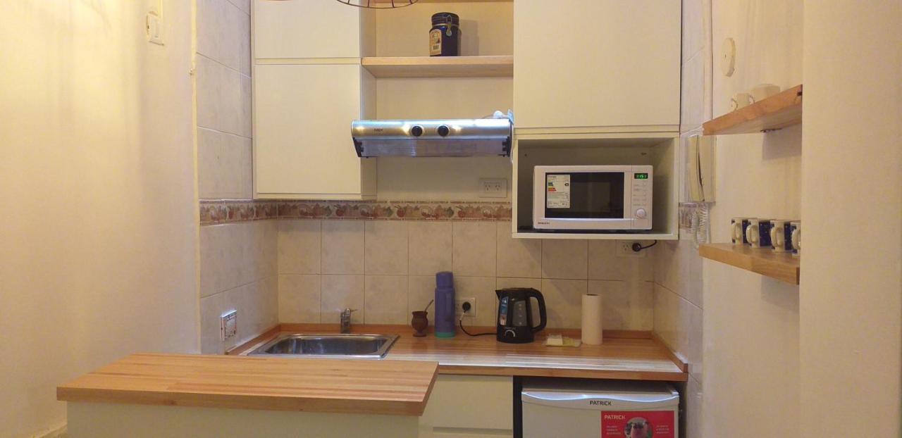 Appartement Centrico Y Espacioso Monoambiente Con Cocina à Buenos Aires Extérieur photo